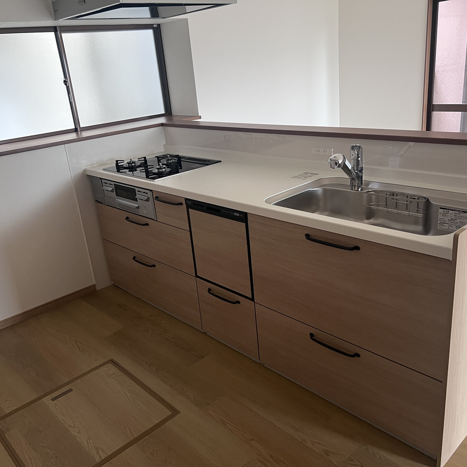 向洋新町3丁目中古戸建